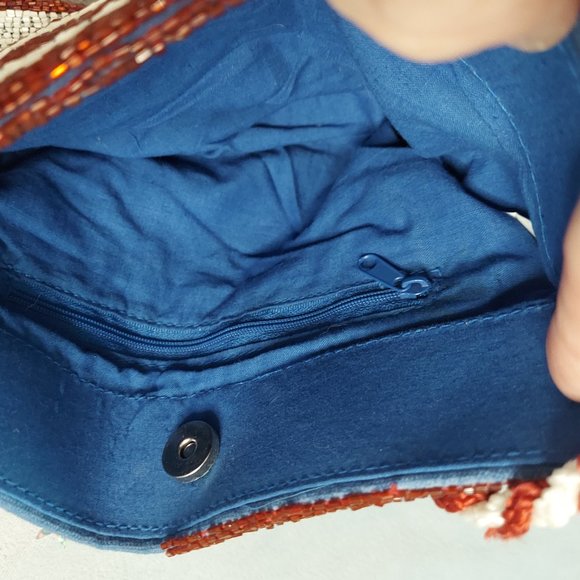 Beaded Red, White and Blue US Flag Purse - Picture 3 of 8